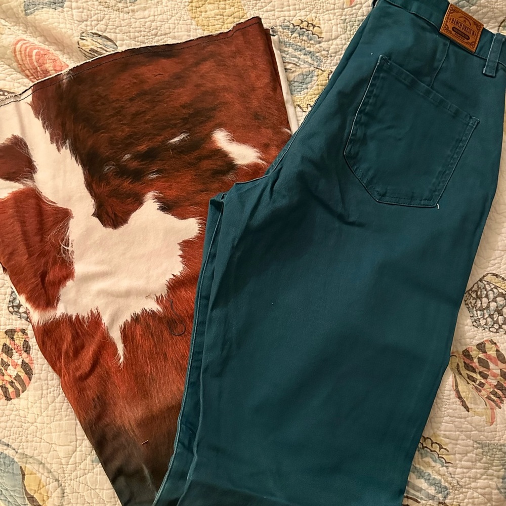 Ranch DRESS’N super flare teal & cow hide